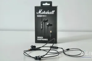 Дротові навушники USB-C повертаються: аналіз Marshall Mode USB-C та вплив на ринок