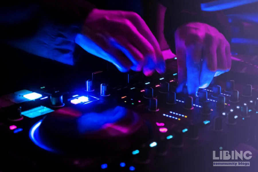 The Algorithmic Shift: How Electronic Music Transitioned from Analog Rebellions to Corporate Megastructures