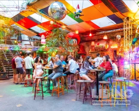 Budapest Ruin Bars Revisited: Authenticity, Tourism, and the Evolution of a Cultural Phenomenon