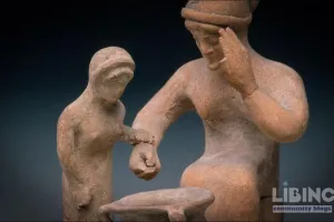 The Home in Ancient Political Philosophy: Reassessing the Domestic Sphere from Aristotle to the Stoics