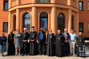 Orthodox Church of Ukraine and the World Council of Churches: War, Canonical Order, and Ecumenical Realignment