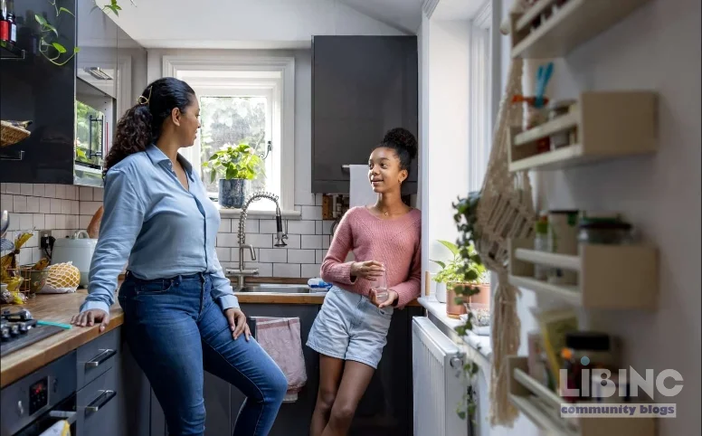How to Handle Teen Dating: A Parent’s Strategic Guide