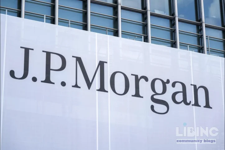 Understanding Commercial Banks in a Post-Glass-Steagall World: Capital, Regulation, and Economic Impact