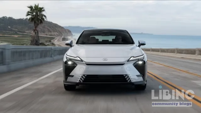 2026 Lexus ES Hybrid: Preserving Comfort While Embracing Electrification