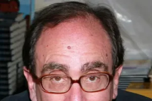 R.L. Stine: The Strategic Rise of Goosebumps and the Transformation of Children's Horror
