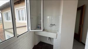 18000€, 100m, 2 bathroom