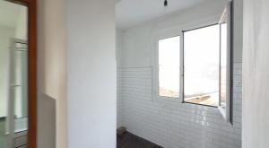 18000€, 100m, 2 bathroom