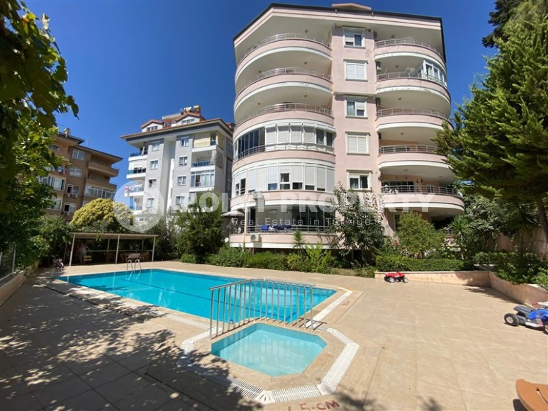 Affordable apartment one kilometer from the sea, in a quiet area of Alanya - Cikcilli-id-6181-photo-1
