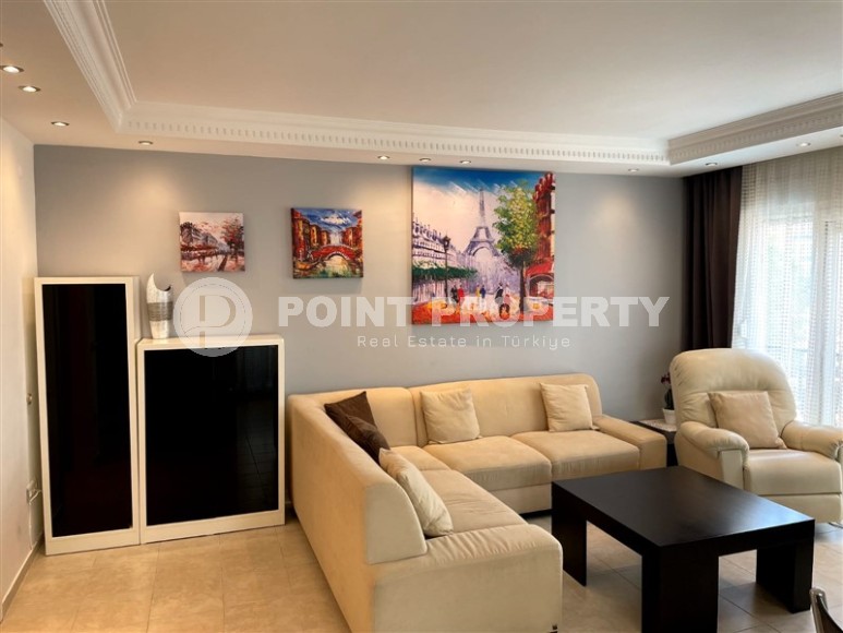 Apartment with modern design, furniture and household appliances, 350 meters from the sea-id-6186-photo-1