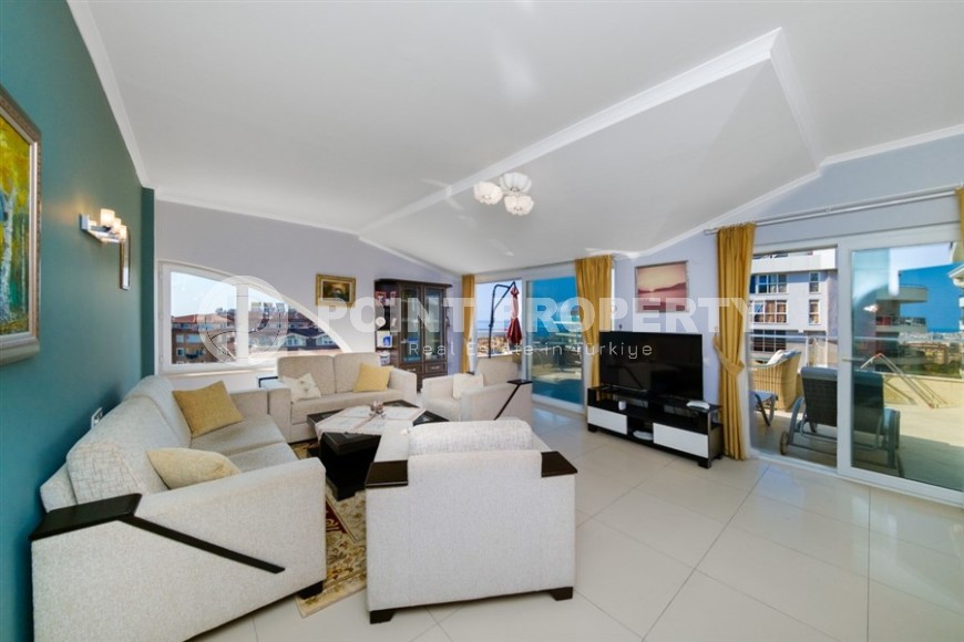 Panoramic two-level apartment 3+2 on the 10th floor with an attic, a kilometer from the beach-id-6319-photo-1