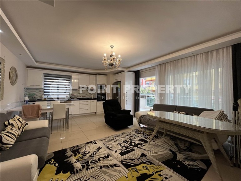Comfortable, ready-to-move-in apartment, 250 meters from the sea, in the center of Mahmutlar-id-6479-photo-1
