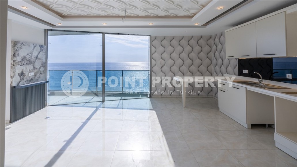 Панорамная квартира с видом на море, на 10-м этаже, в центре района Махмутлар-id-6742-фото-1