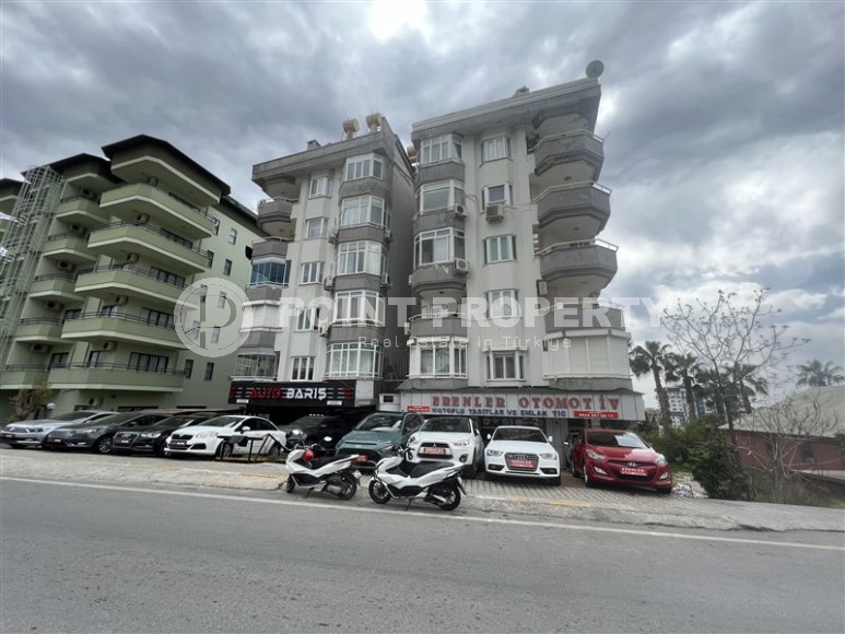 Large linear apartment 5+1 in the center of Alanya, with the possibility of obtaining Turkish citizenship-id-6785-photo-1