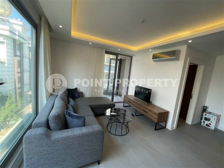 Apartment 1+1, 55m², in a new residence with a swimming pool 100m from Cleopatra Beach, Alanya-id-1534-photo-1