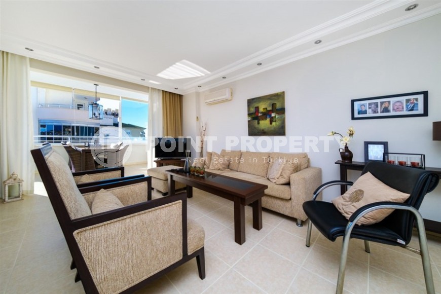 Furnished apartment 2+1 700 meters from Cleopatra Beach, in the center of Alanya-id-6910-photo-1