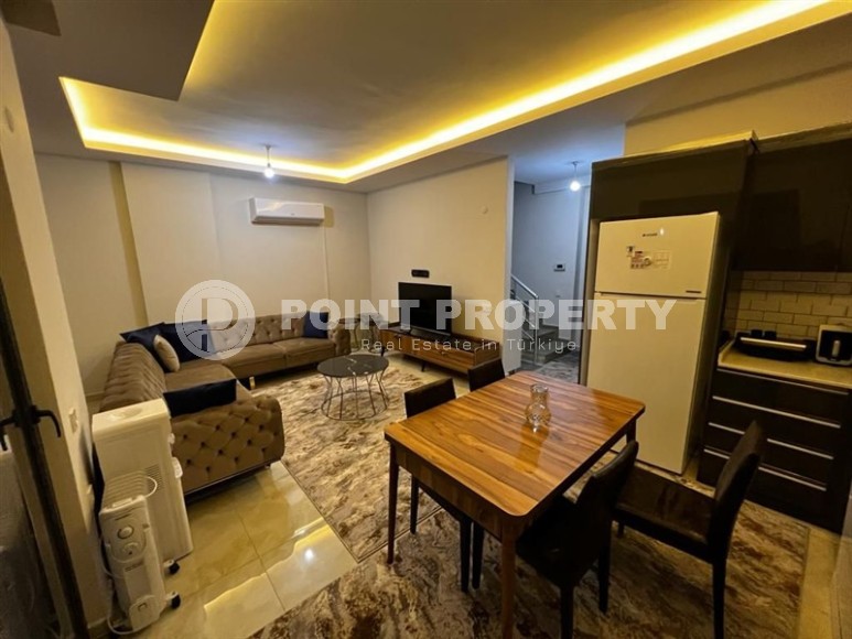 Spacious duplex apartment on the 5th floor with an attic, in a prestigious area of Alanya - Upper Oba-id-7134-photo-1