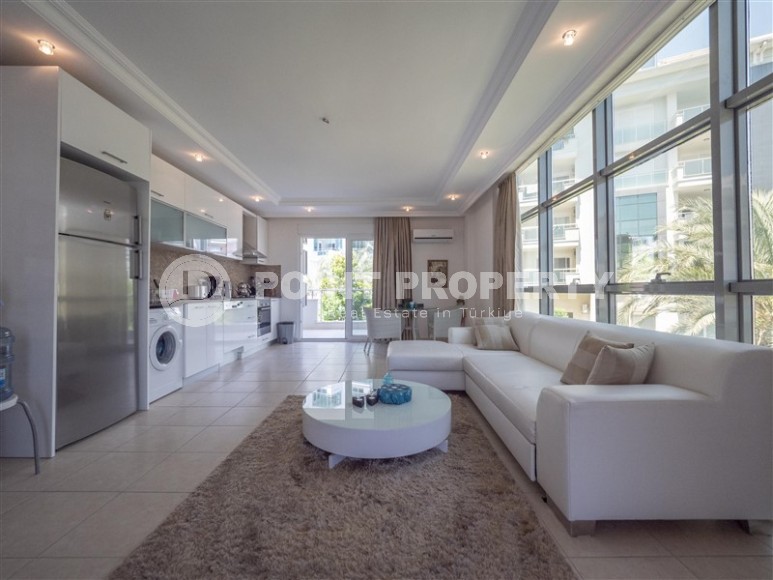 Bright, atmospheric apartment with modern design, 900 meters from the beach and promenade-id-7137-photo-1