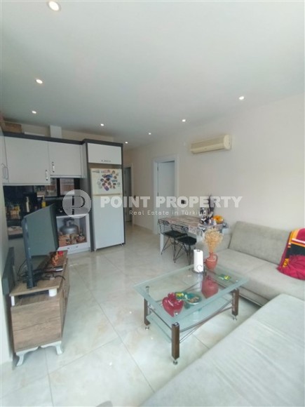 Apartment 2+1 with furniture and household appliances, 650 meters from the luxurious Cleopatra Beach-id-7181-photo-1