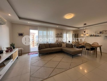 Panoramic two-level apartment on the 7th floor with an attic, in a promising area of Alanya - Avsallar-id-7233-photo-1