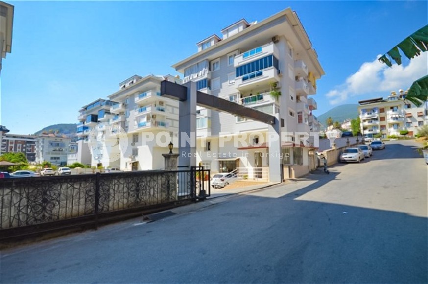 Large two-level apartment with panoramic views of the city and mountains, one and a half kilometers from the sea-id-7427-photo-1
