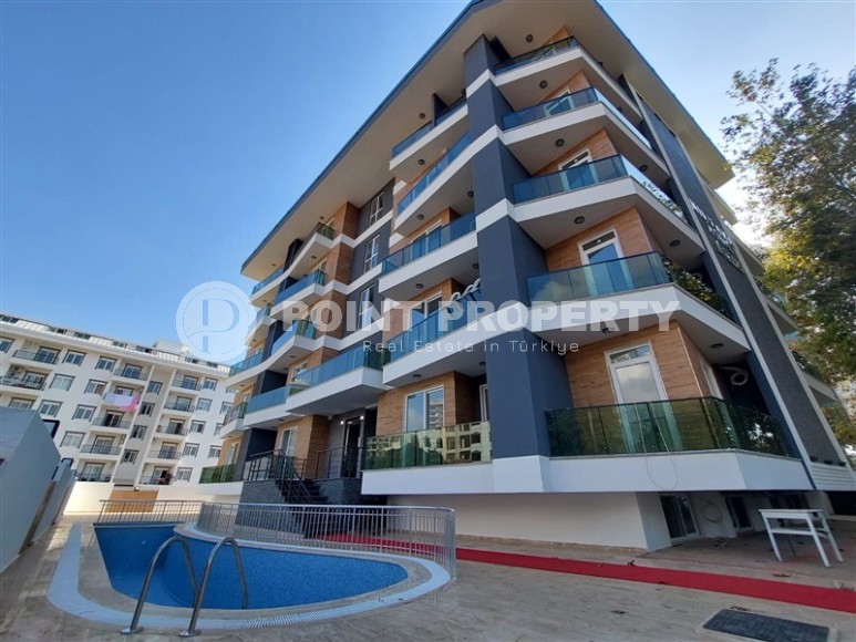 Compact new apartment with fine finishing, within walking distance from the center of the popular area of Alanya - Mahmutlar-id-7513-photo-1
