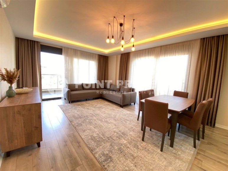 Ready-to-move-in apartment with modern design, comfortable furniture and all necessary appliances, 600 meters from the sea-id-7544-photo-1