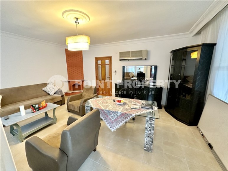 Furnished apartment 2+1 550 meters from the sea, in the center of the popular Mediterranean resort - Alanya-id-7618-photo-1