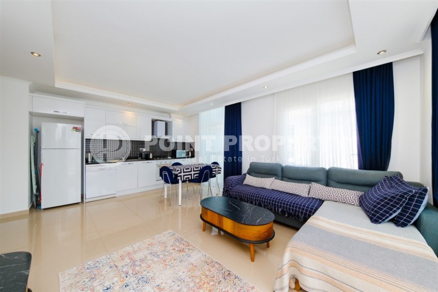 Bright, modern apartment overlooking a banana grove, in the center of the prestigious area of Alanya - Kestel-id-7759-photo-1