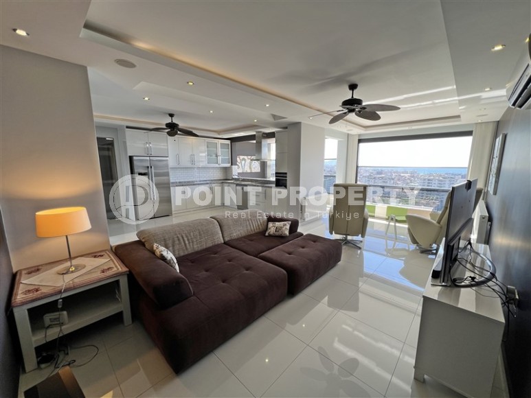 Panoramic apartment with sea views on the 11th floor with attic, in the modern area of Alanya - Cikcilli-id-7793-photo-1