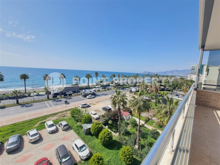 Apartment 2+1 on the first line from the sea, in the center of the modern area of Alanya - Mahmutlar-id-7794-photo-1