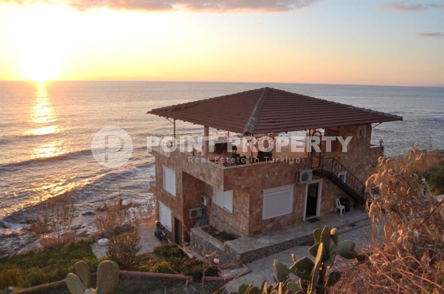 Two-storey villa on the seafront in a picturesque area of Alanya - Demirtas-id-7891-photo-1