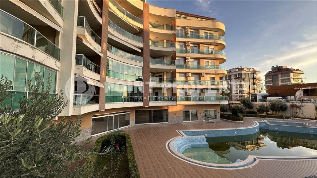 Linear apartment 2+1 100 meters from the sea, in the center of a quiet area of Alanya - Kestel-id-7910-photo-1