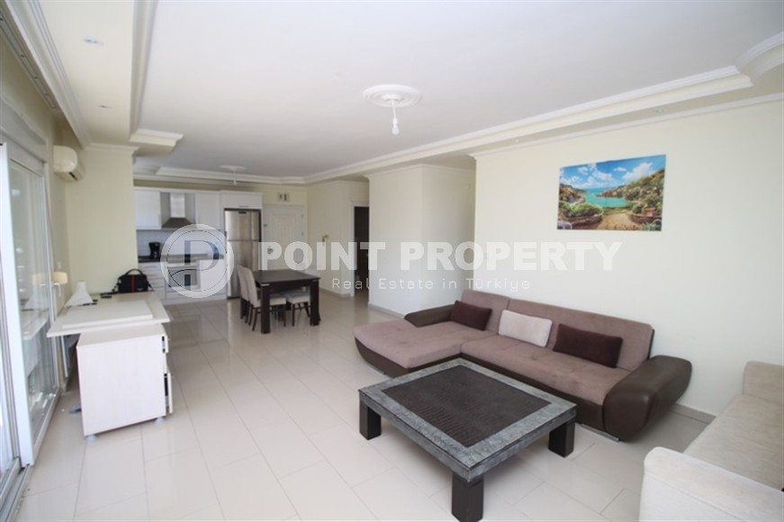 Ready-to-move-in apartment 2+1 with furniture and household appliances, 50 meters from the beach-id-7945-photo-1