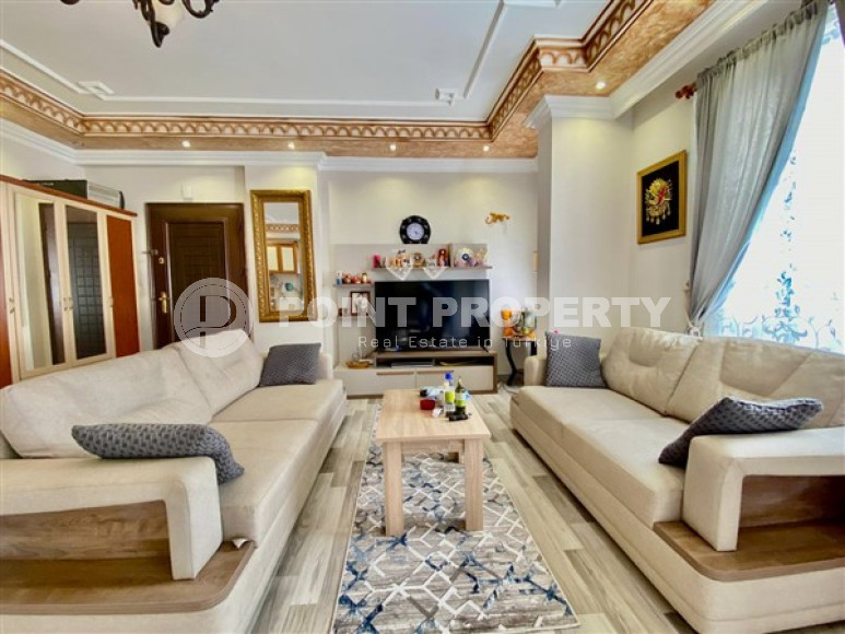 Three-room apartment, 120 m² in the heart of Alanya in a cozy residence with infrastructure-id-1619-photo-1