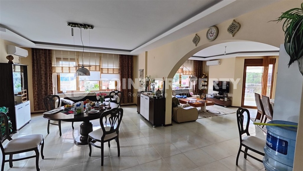 Spacious 2+1 apartment with an original layout, on the 2nd floor in a residential complex built in 2012-id-8009-photo-1