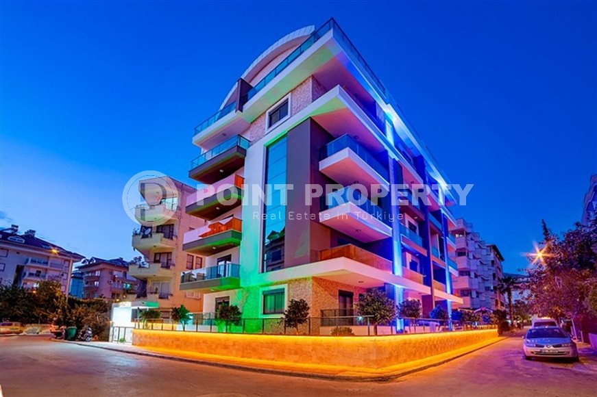 Ready-to-move-in 3+1 apartment 50 meters from the beach and promenade, in the center of Alanya-id-8060-photo-1