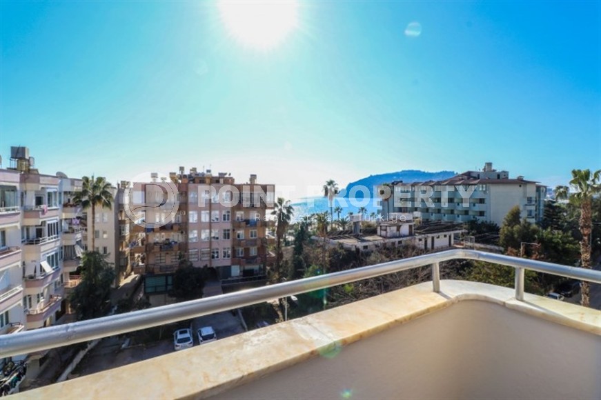 Apartment for sale in the heart of Alanya!-id-8107-photo-1