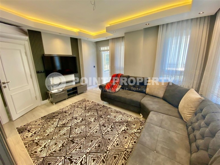 Comfortable 2+1 apartment with new renovation and modern design, 500 meters from the sea-id-8109-photo-1