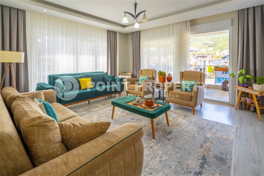 Spacious apartment with mountain views for sale-id-8131-photo-1