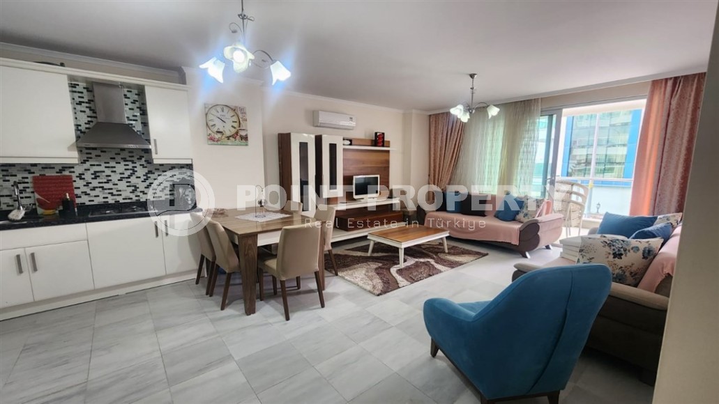 Apartment with modern design, furniture and household appliances 50 meters from the sea-id-8135-photo-1