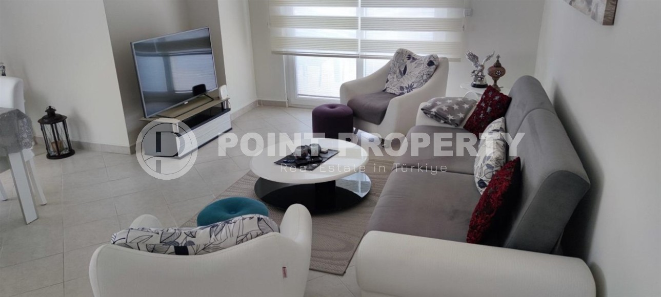 Beautiful penthouse with mountain views in Cikcilli area-id-8179-photo-1