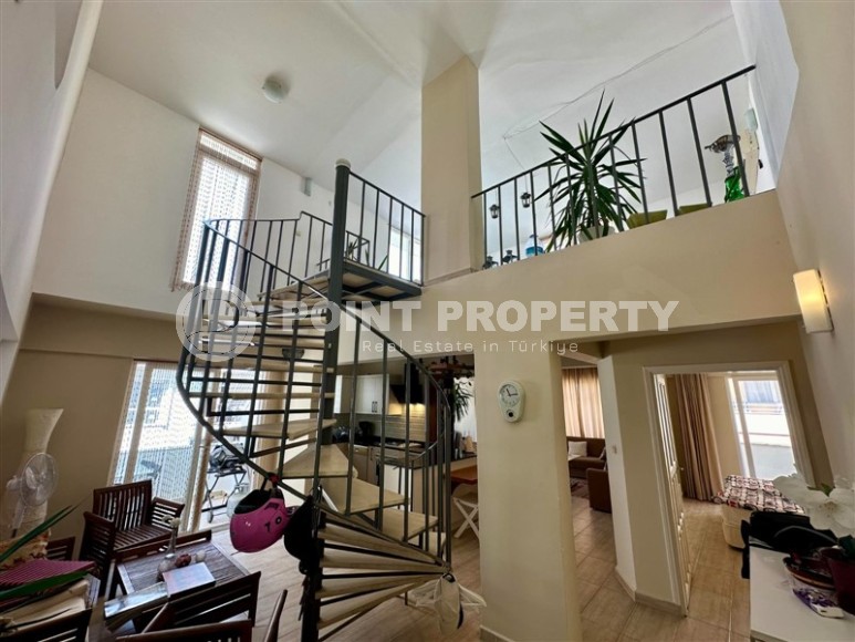 Spacious duplex with a terrace in the very center of Alanya!-id-8236-photo-1