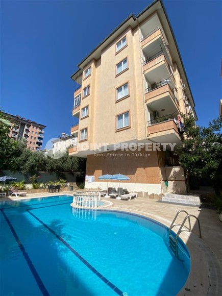 Spacious apartment in the center of Alanya-id-8240-photo-1