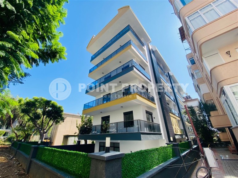 Stunning duplex close to the sea in the very center of Alanya-id-8241-photo-1