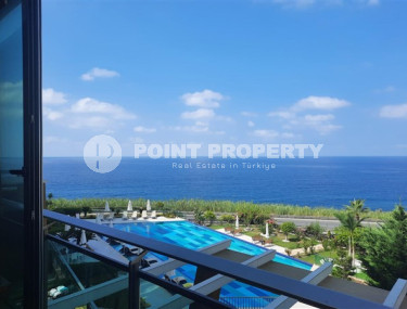 View apartment with one bedroom, 70m², on the first coastline in the elite complex of Kargicak, Alanya-id-1654-photo-1