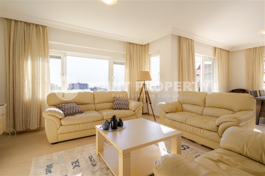 Duplex apartment with beautiful sea and mountain views in Kargicak-id-8694-photo-1