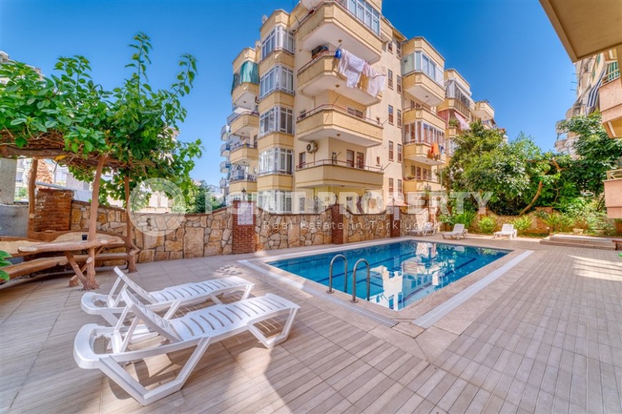 A good apartment in the center of Alanya with the possibility of obtaining a residence permit-id-8708-photo-1