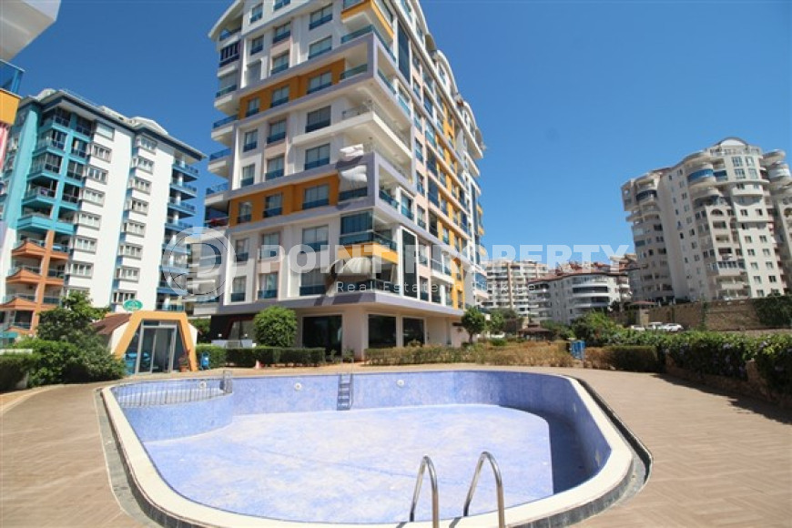 View apartment 3+1, 135m², with separate kitchen, in a complex with infrastructure in Alanya Tosmur area-id-1682-photo-1