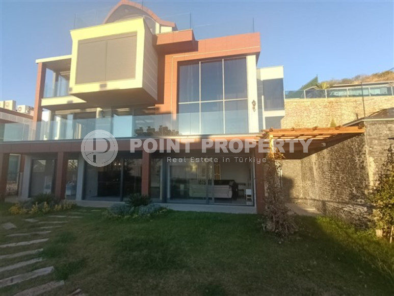 Modern villa 5+2, 550m² with its own infrastructure in the elite mountainous area of Alanya Bektas-id-1722-photo-1