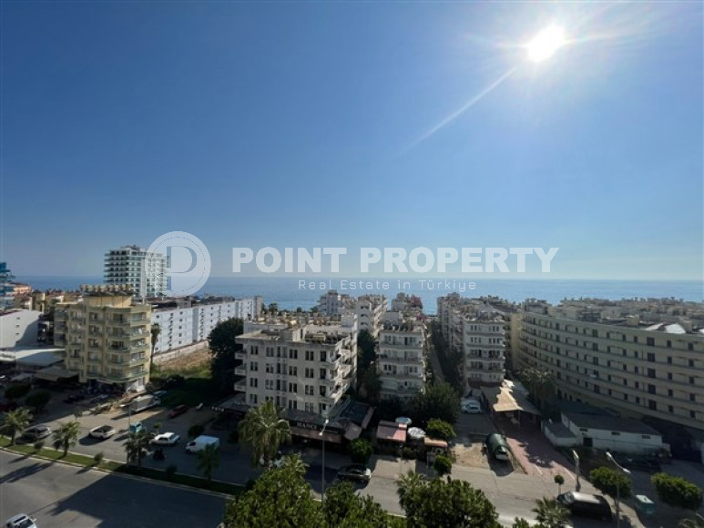 New two bedroom apartment, 110m², on a high floor with sea views in Mahmutlar, Alanya-id-1737-photo-1